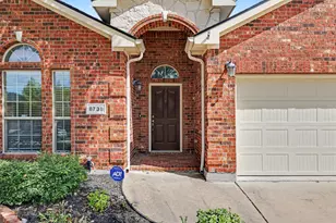 8738 Misty Bluff Ct, Dallas, TX 75249 - Photo 3