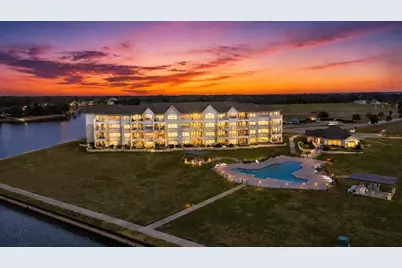 9900 Northshore Boulevard #3406, Corsicana, TX 75109 - Photo 3
