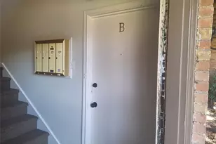 6131 Bandera Ave, Dallas, TX 75225 - Photo 5