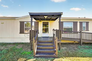 24 Spring Creek Cir, Grand Prairie, TX 75054 - Photo 7