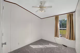24 Spring Creek Cir, Grand Prairie, TX 75054 - Photo 27