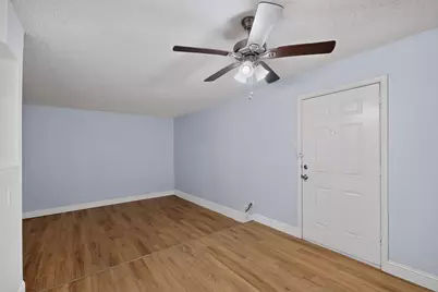 6814 Trail Lake Drive #B, Fort Worth, TX 76133 - Photo 7