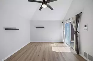 10919 Gable Cir, Dallas, TX 75229 - Photo 15