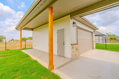 106 K Street, Meridian, TX 76665 - Photo 33