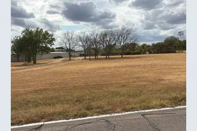 221 Maple Street, Commerce, TX 75428 - Photo 3