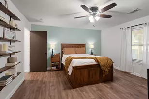 911 Clearview St, Krum, TX 76249 - Photo 27