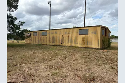 414 N Neal Street, Commerce, TX 75428 - Photo 3