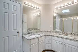 5909 Kesler Dr, Arlington, TX 76017 - Photo 21