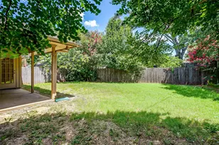 5909 Kesler Dr, Arlington, TX 76017 - Photo 27