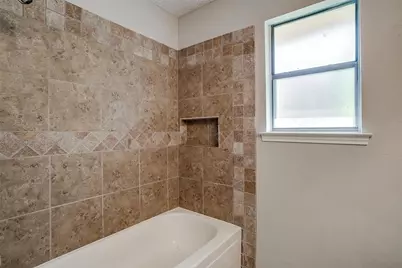 5909 Kesler Drive, Arlington, TX 76017 - Photo 23