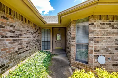 5909 Kesler Drive, Arlington, TX 76017 - Photo 3