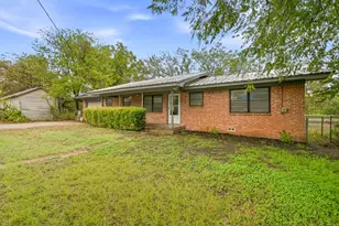 403 S Hamilton, Iredell, TX 76649 - Photo 17
