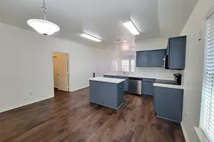2004 Helmoken Falls Dr, Anna, TX 75409 - Photo 5