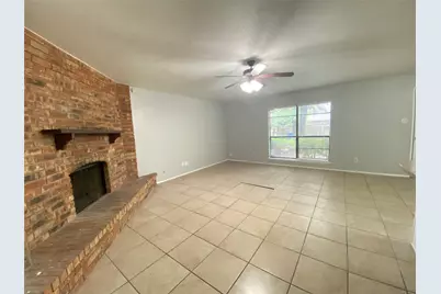 7139 Nutmeg Lane, Dallas, TX 75249 - Photo 3