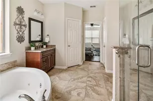 4441 White Rock Ln, Plano, TX 75024 - Photo 19