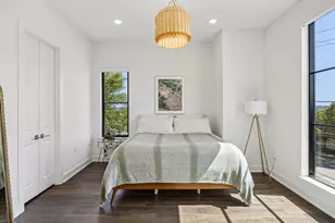 737 N Zang Blvd, Dallas, TX 75208 - Photo 15