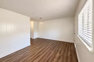 2002 Washington St, Commerce, TX 75428 - Photo 5
