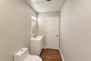 2002 Washington St, Commerce, TX 75428 - Photo 7