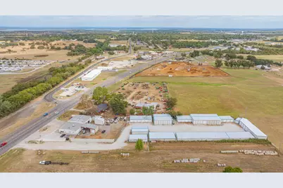 1293 S Highway 377, Pilot Point, TX 76258 - Photo 11