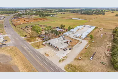 1293 S Highway 377, Pilot Point, TX 76258 - Photo 13