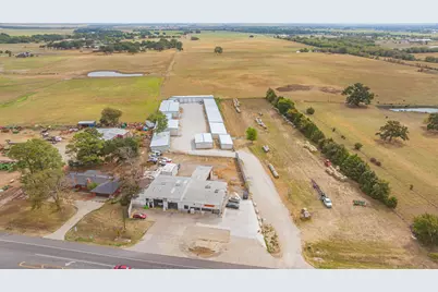 1293 S Highway 377, Pilot Point, TX 76258 - Photo 15