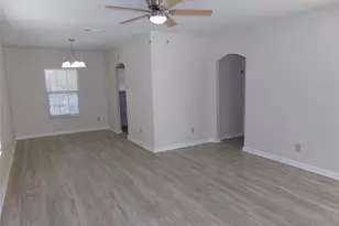 2423 Marfa Ave, Dallas, TX 75216 - Photo 5