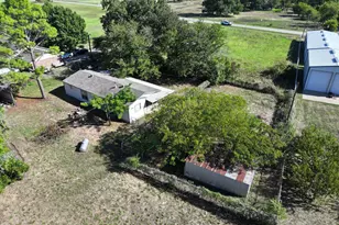 3048 Green Meadows Rd, Granbury, TX 76049 - Photo 19