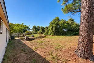 3048 Green Meadows Rd, Granbury, TX 76049 - Photo 15