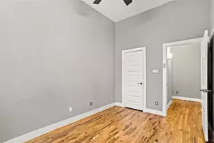 2223 Eriksson Ln, Dallas, TX 75204 - Photo 25