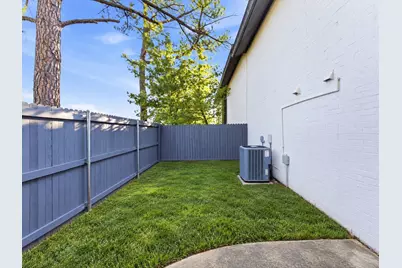 404 Hollyhill Lane #404, Denton, TX 76205 - Photo 25