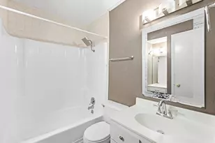 404 Hollyhill Ln, Denton, TX 76205 - Photo 21