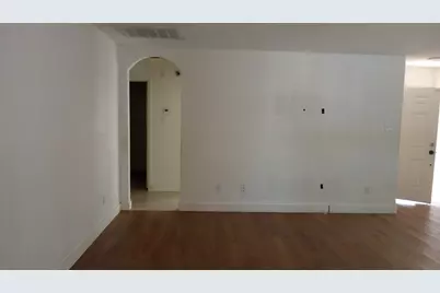 8944 Sunny Hollow Drive, Fort Worth, TX 76179 - Photo 5