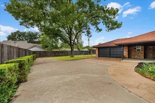 4345 Rota Cir, Fort Worth, TX 76133 - Photo 3