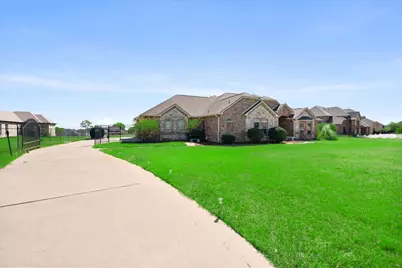 7168 Granville Drive, Mansfield, TX 76063 - Photo 33