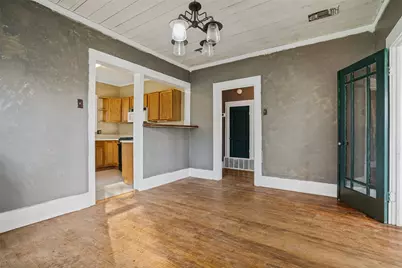 537 N 1st Street, Krum, TX 76249 - Photo 7