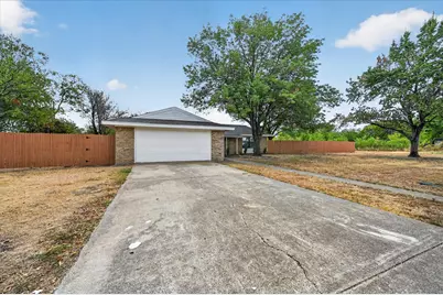 113 Bow Creek Circle, Red Oak, TX 75154 - Photo 3