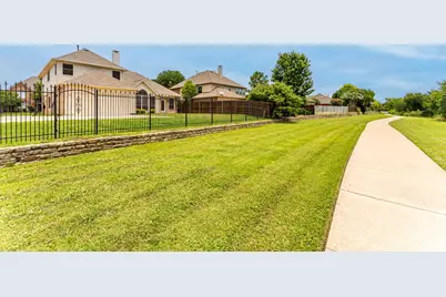 922 Creekbend Drive, Keller, TX 76248 - Photo 29