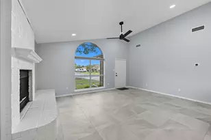 2507 Silver Meadow Ln, Corinth, TX 76210 - Photo 3