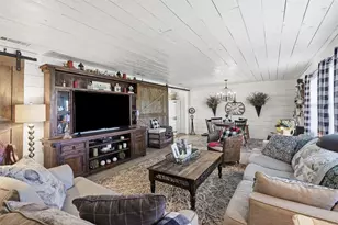 560 Harlan Rd, Combine, TX 75159 - Photo 9