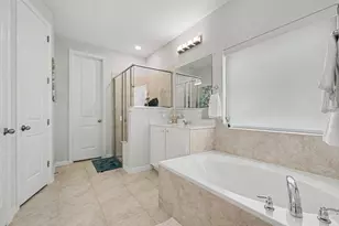 204 Lake Cove Dr, Little Elm, TX 75068 - Photo 11