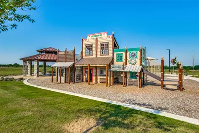 2809 Grizzly Road, Aubrey, TX 76227 - Photo 37