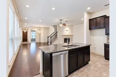 219 Carrington Lane, Lewisville, TX 75067 - Photo 7