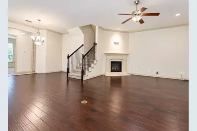 219 Carrington Lane, Lewisville, TX 75067 - Photo 5