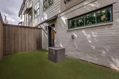 4222 Hawthorne Avenue #102, Dallas, TX 75219 - Photo 25