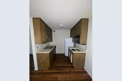 1214 Baylor Avenue #107, Waco, TX 76706 - Photo 3