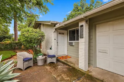 306 W Northgate Drive, Irving, TX 75062 - Photo 3