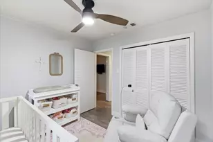306 W Northgate Dr, Irving, TX 75062 - Photo 17