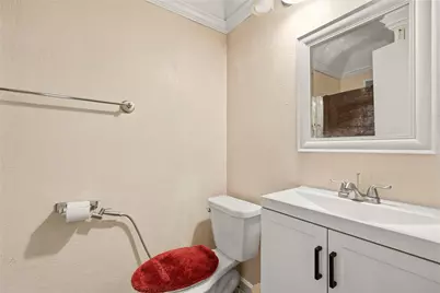 4201 Briar Hill Drive, Grand Prairie, TX 75052 - Photo 9