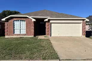 311 Dakota Dr, Arlington, TX 76002 - Photo 1