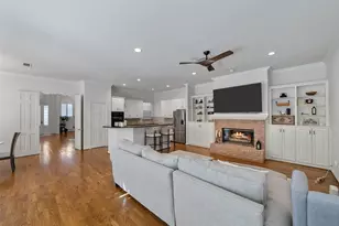 8640 Breakers Point, Dallas, TX 75243 - Photo 17